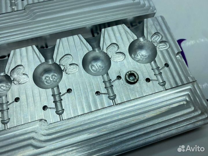 Форма для литья джиг-головок (18-42)