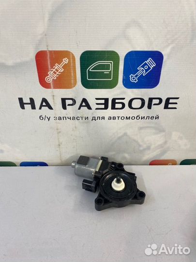 Мотор стеклоподъемника задний правый Kia Soul SK3