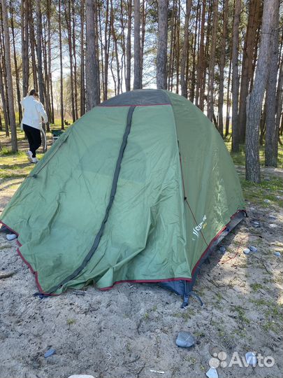 Палатка 3х местная бу