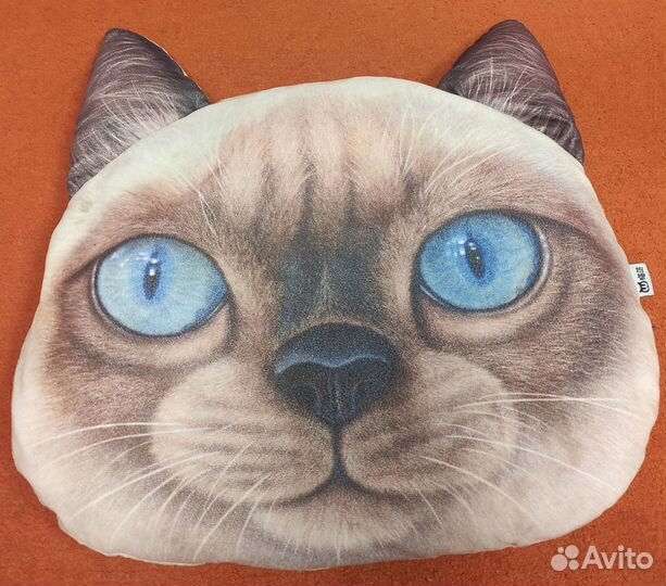 Когтедерки+лежанка+лотки для кошечек