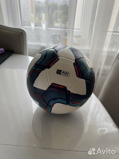 Футбольный мяч размер 4