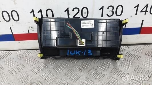 Блок управления печки и климат-контроля toyota aur