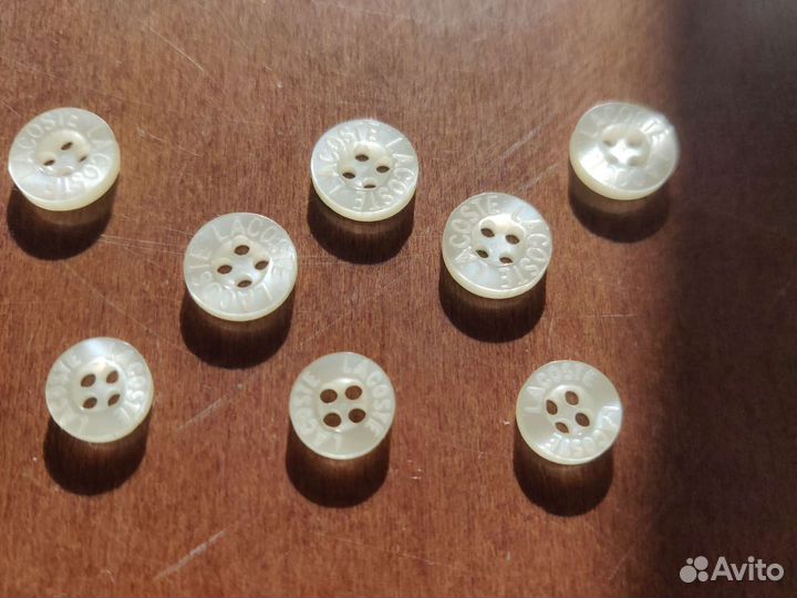 Пуговицы Lacoste