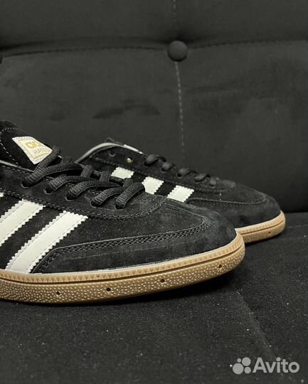 Кроссовки adidas spezial: выбери размер 41-44
