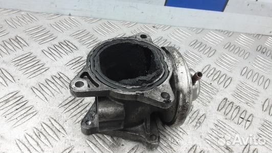 Клапан EGR дизельный volkswagen passat B6 (AML20A901)
