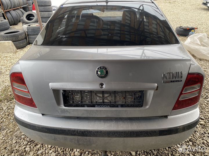 В разборе Skoda Octavia Tour
