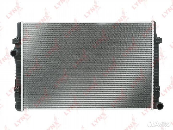 Радиатор охлаждения Audi Q2