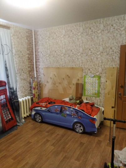 Комната 38,6 м² в 3-к., 2/4 эт.