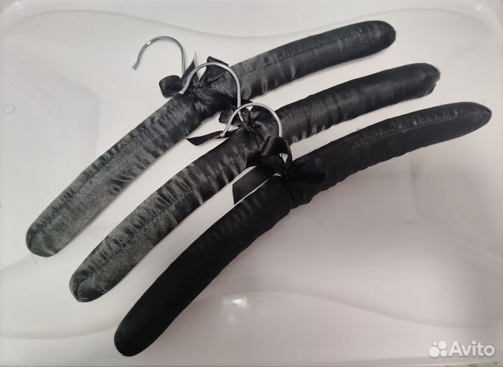 Вешалки плечики атласные, 3 шт