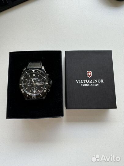 Часы мужские Victorinox Swiss Army Maverick