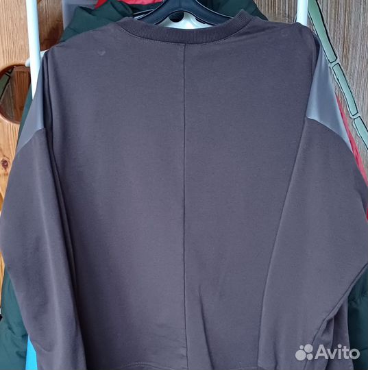 Брючный костюм женский 48 размер