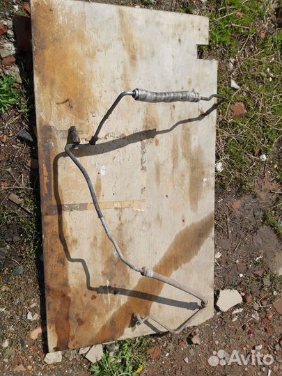 Трубка Гур Peugeot 206 1,4