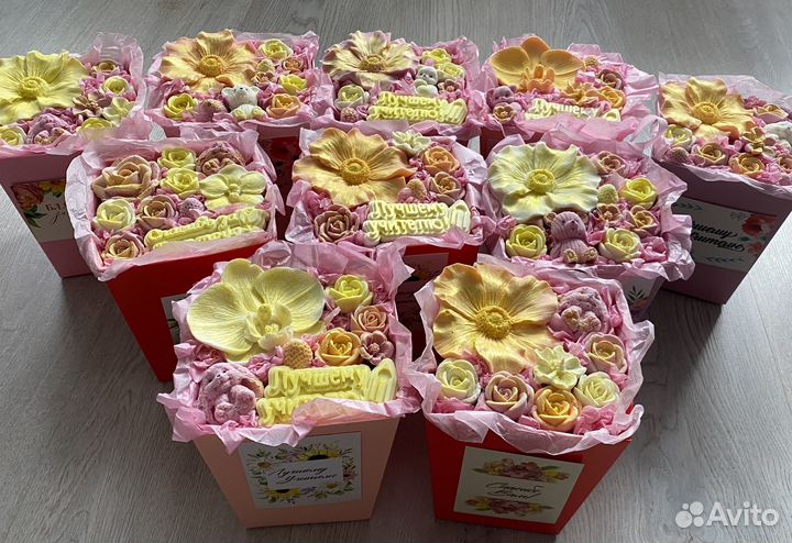 Шоколадный цветы учителю выпускной подарок