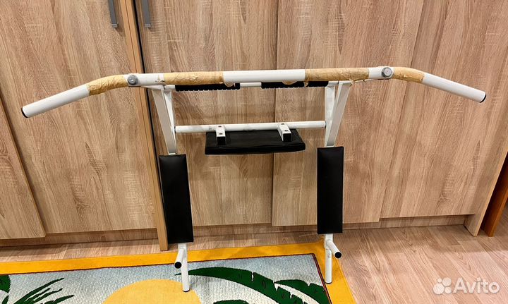 Турник настенный 3 в 1 бу