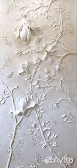 Барельеф и роспись стен