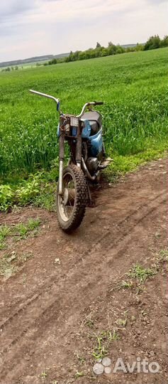 Продам мотоцикл восход 3м 175 кубов
