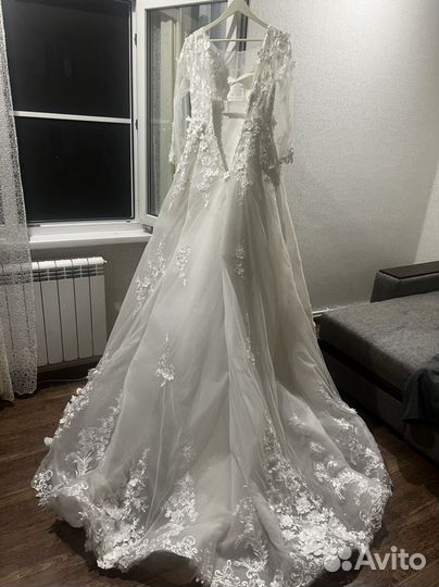 Свадебное платье 42 44 новое