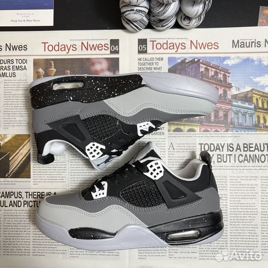 Кроссовки под заказ Nike Air Jordan 4
