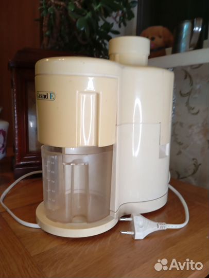 Соковыжималка Philips