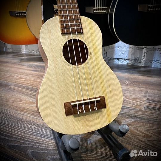 Укулеле сопрано Hampi + Аксессуары