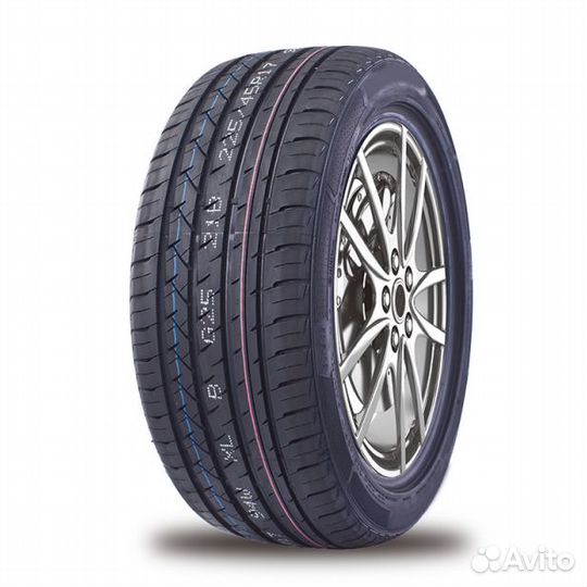 Sonix Prime UHP 08 235/45 R17