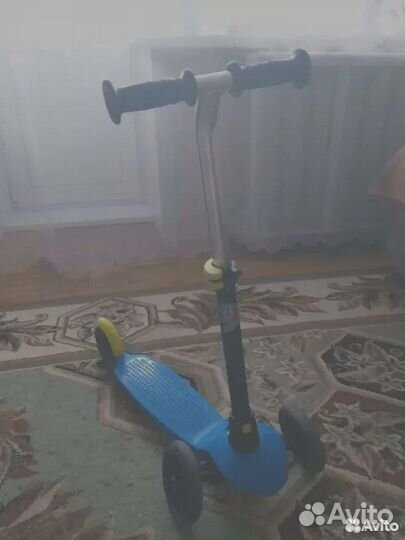 Самокат детский трехколесный