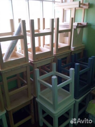 Табурет из дуба и сосны в наличии