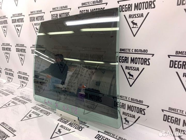 Стекло задней правой двери оригин Volvo XC90 2003