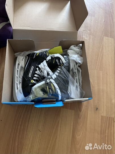 Хоккейные коньки bauer