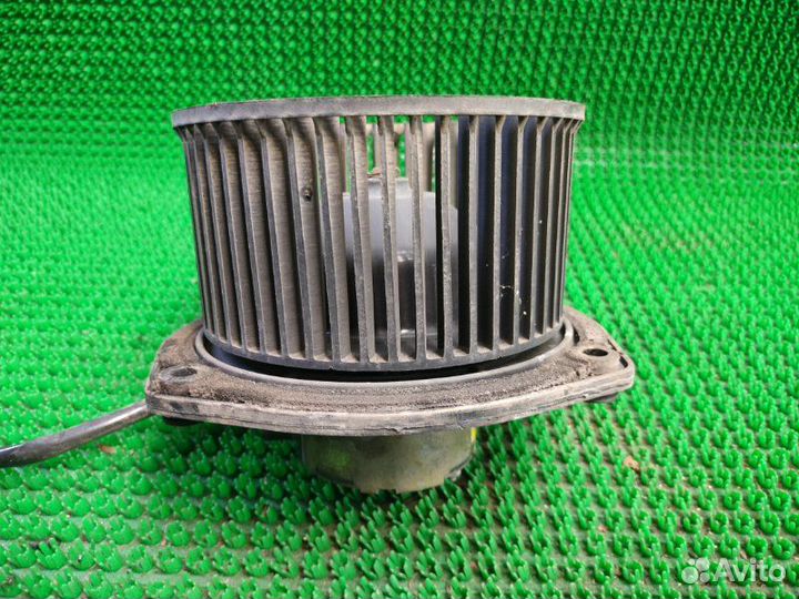 Мотор отопителя Лада 2110 2005