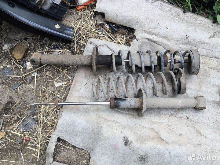 Амортизаторы задние фольксваген поло 3