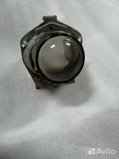 Линза и отражатели в фару mazda 6 gg