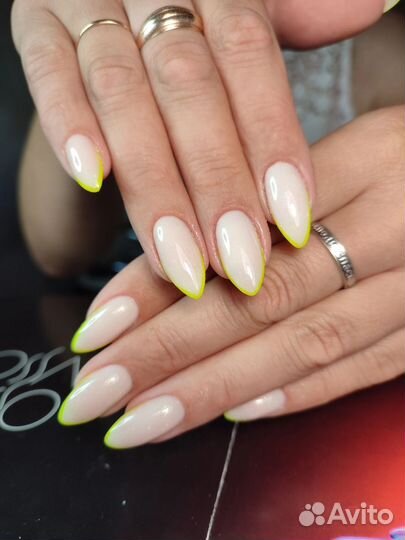 Маникюр,педикюр, наращивание