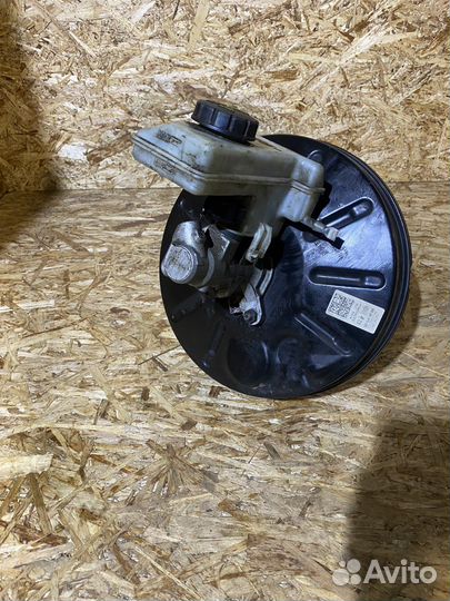 Главный тормозной цилиндр Skoda Octavia A7