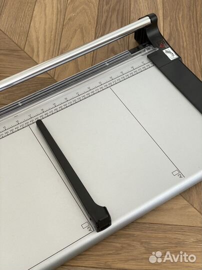 Дисковый резак для бумаги KW-trio A2/12 670 мм