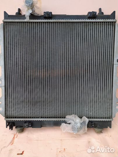 Радиатор двигателя Chrysler PT Cruizer 2.4 EDZ