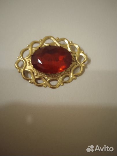 Винтажная брошь