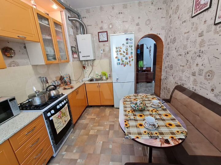 2-к. квартира, 47 м², 1/2 эт.