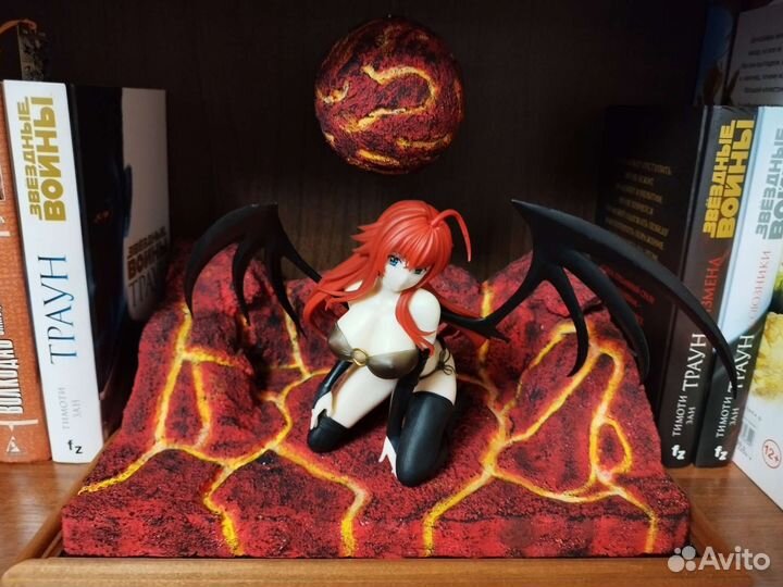 Аниме фигурка Хентай Гарпия 14 см с фоном 20*30