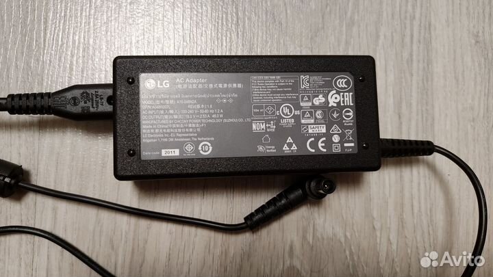 Блок питания от телевизора LG 19V 2.53A