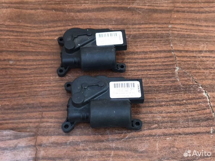 Мотор заслонки отопителя шкода октавия 3