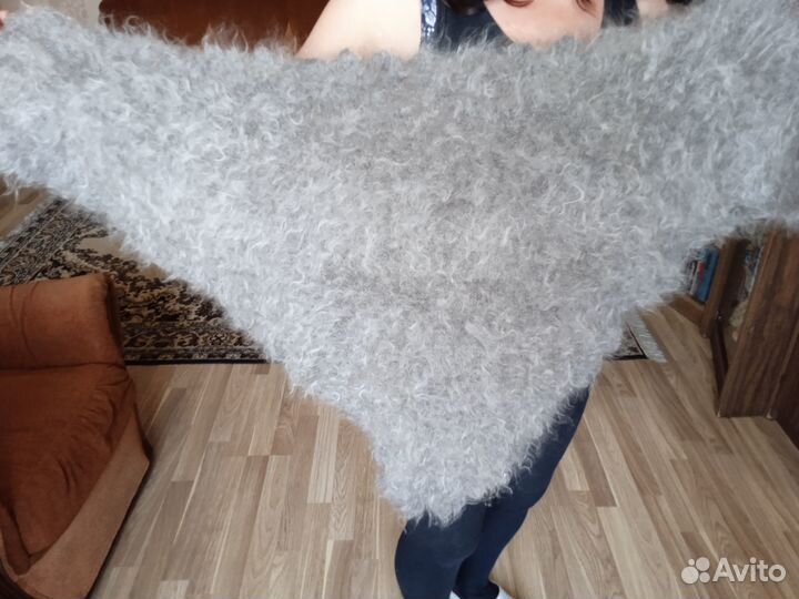 Платок пуховый Оренбургский