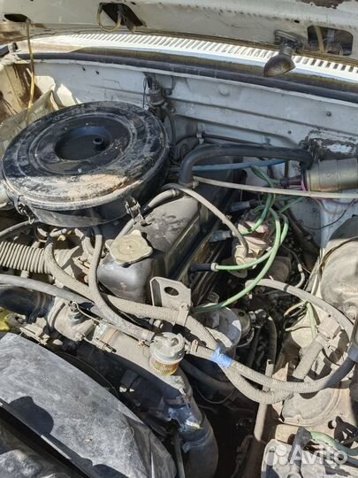 В разборе Волга 3110