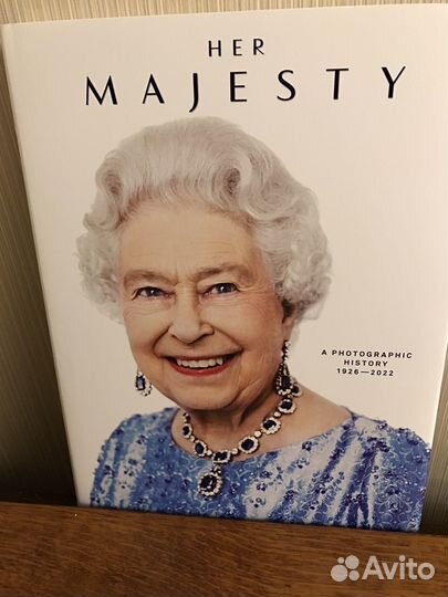 Подарочный альбом Королева Елизавета 2