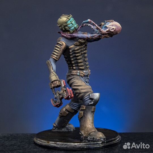 Фигурка Dead Space collectors edition Айзек Кларк