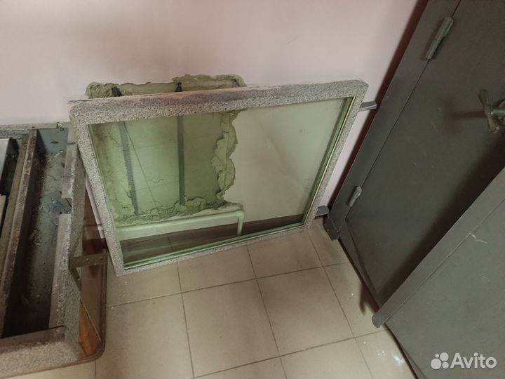 Ящик для передачи денег