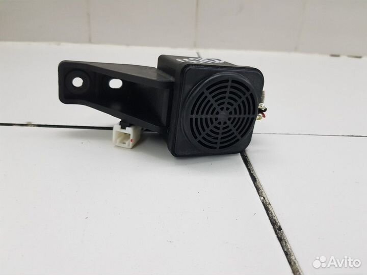 Динамик (Genesis G70)