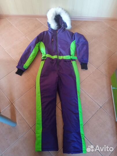 Костюм горнолыжный