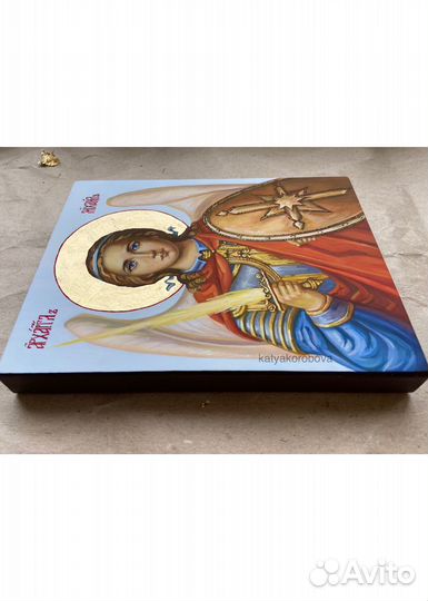 Живописная икона ручной работы Архангел Михаил