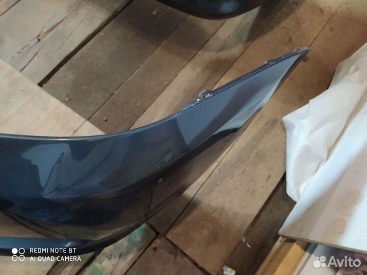 Продается передний бампер на Toyota wish